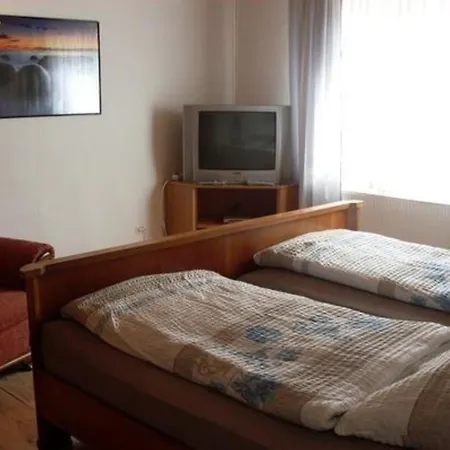 דירה In Abenheim Mit Grill Und Terrasse